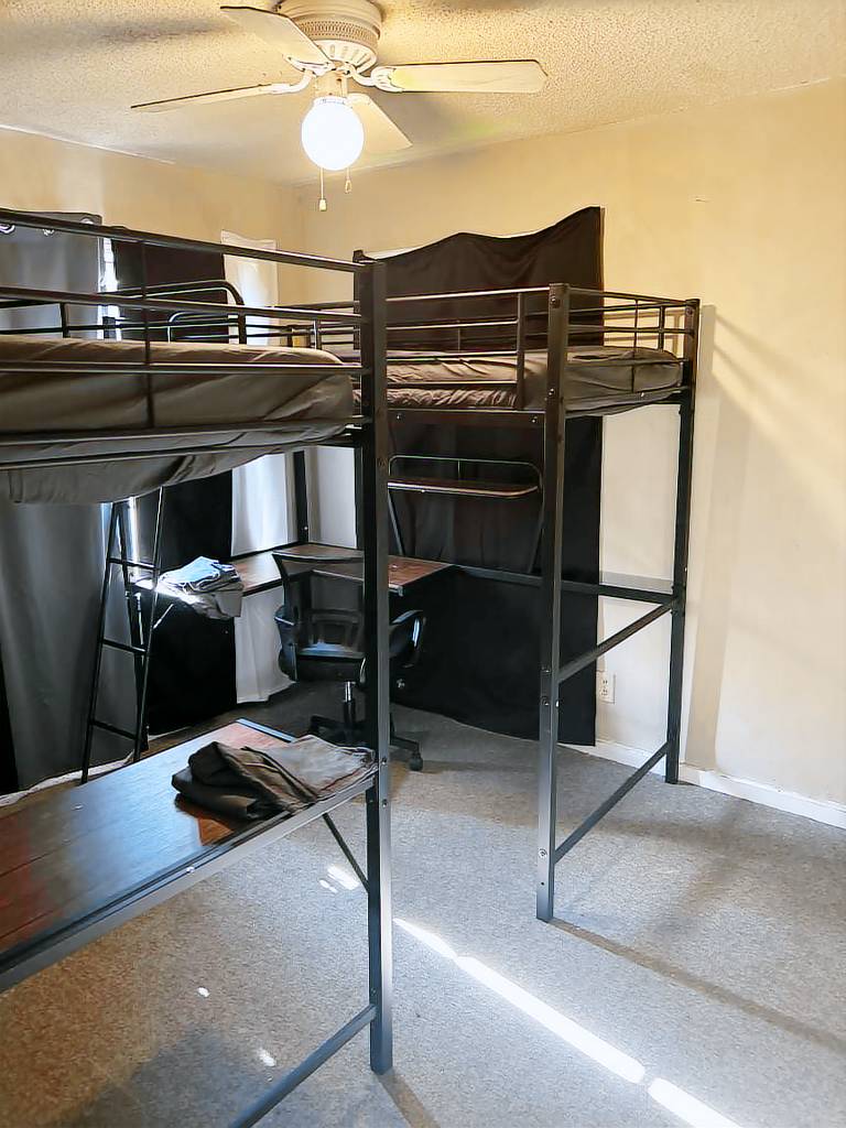 The Traveler s Spot