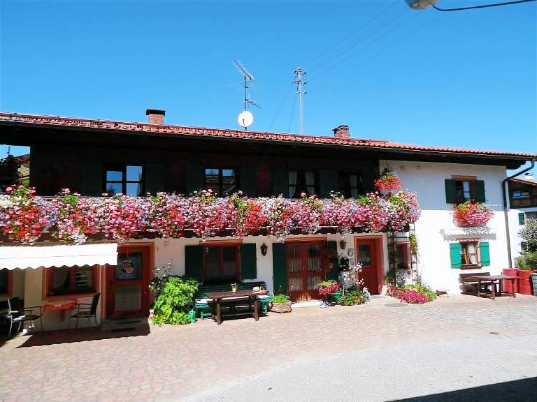 Appartement in Bad Bayersoien mit Großem Garten