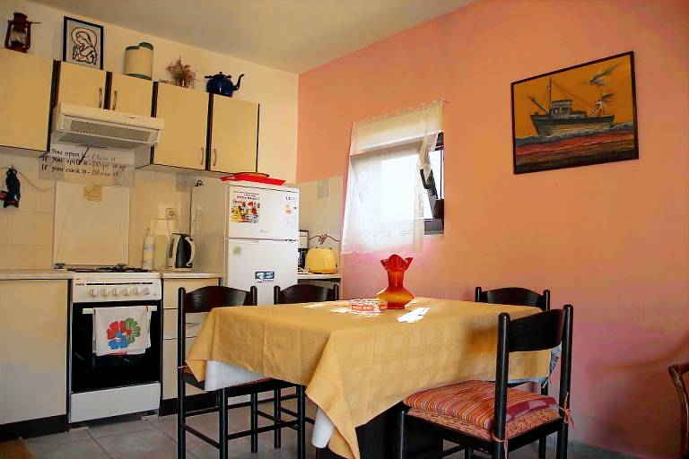 One bedroom apartment with terrace and sea view Cove Prapratna - Prapatna, Hvar (A-12207-a) — photo 4