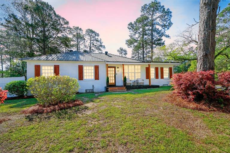 House Moultrie