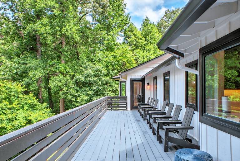 279 m&sup2; Ferienhaus