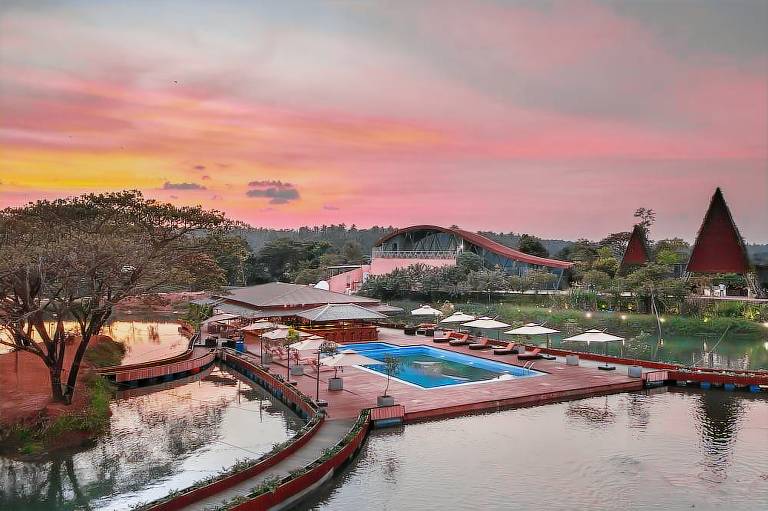 BOLAGALA AGRO FLOATING RESORT