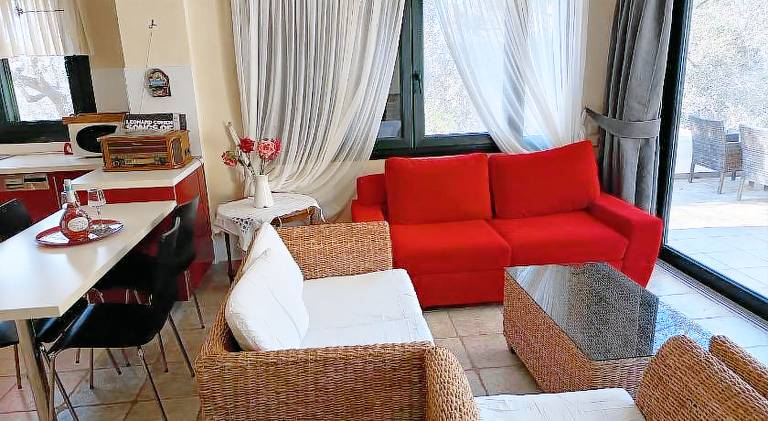Villa with terrace — photo 2