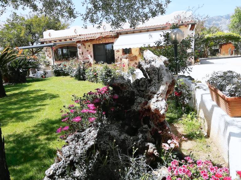 Villa Orosei