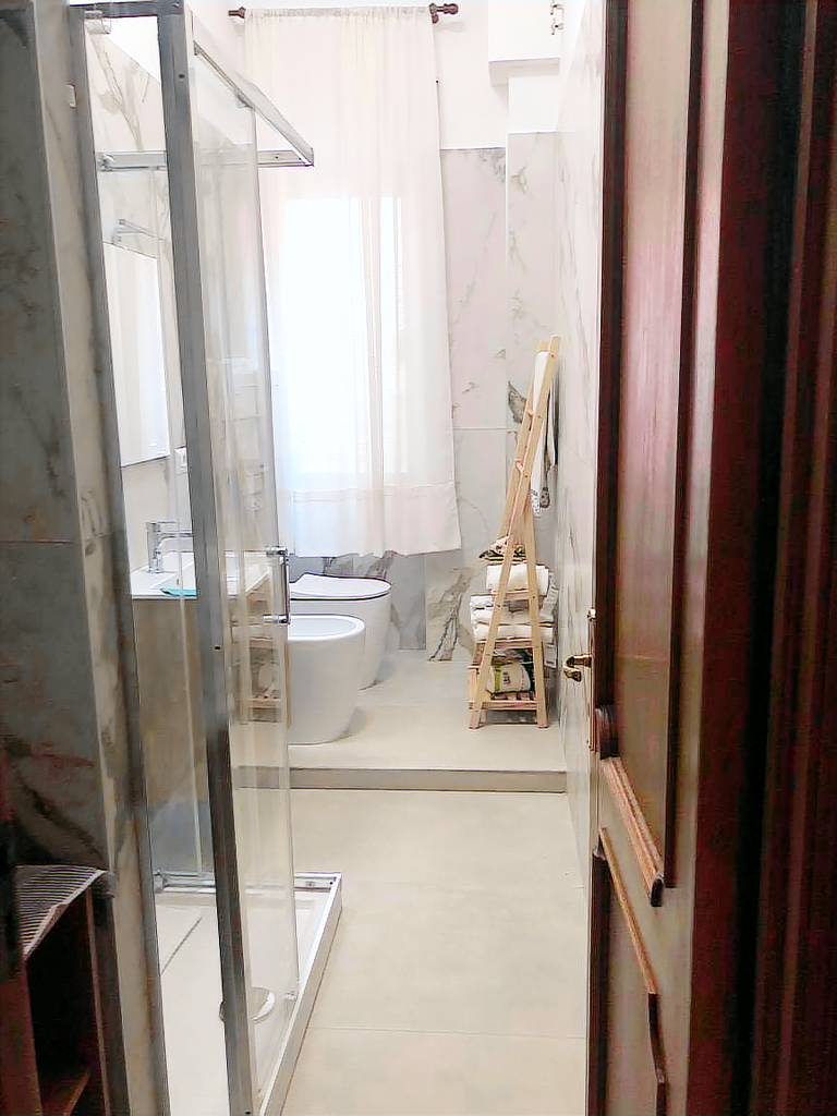 Apartment with 1 room for 4 persons — photo 5