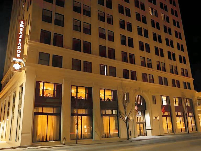 Ambassador Hotel Wichita, Autograph Collection in Wichita, KS