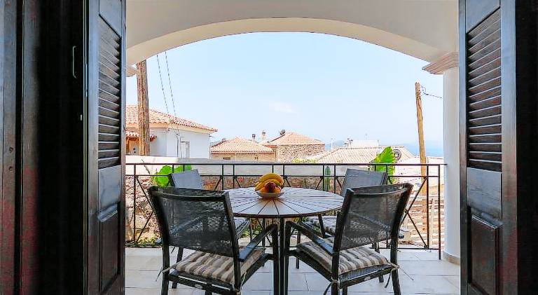 Apartment with 2 rooms for 6 persons — photo 4