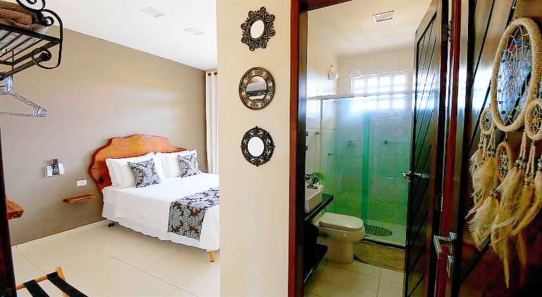 House with jacuzzi & pool — photo 2
