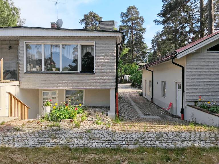 Lägenhet  Sundbyberg