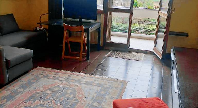 Rental apartment with 1 room for 2 persons in Segrate