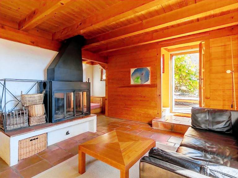 Vacation home with BBQ, yard & terrace | Nature view — photo 4