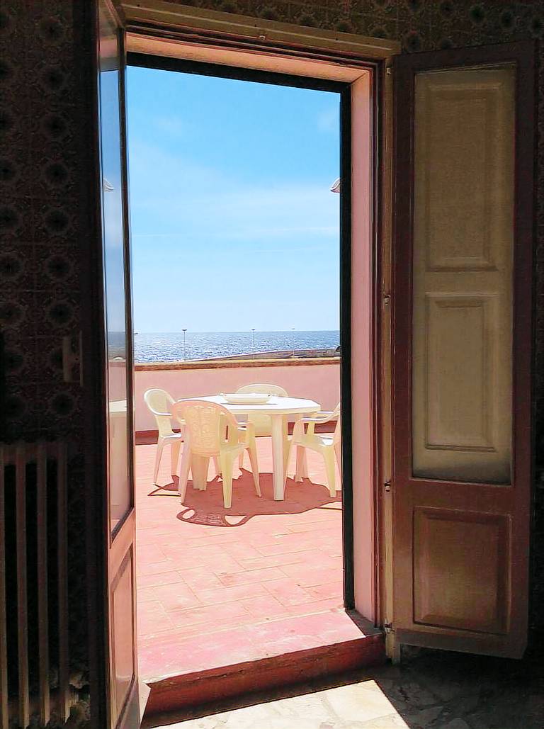 House Sannicola