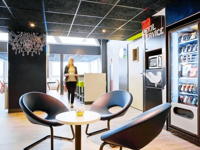 Ibis budget Pontault-Combault RN4 Marne-la-Vallee — photo 3