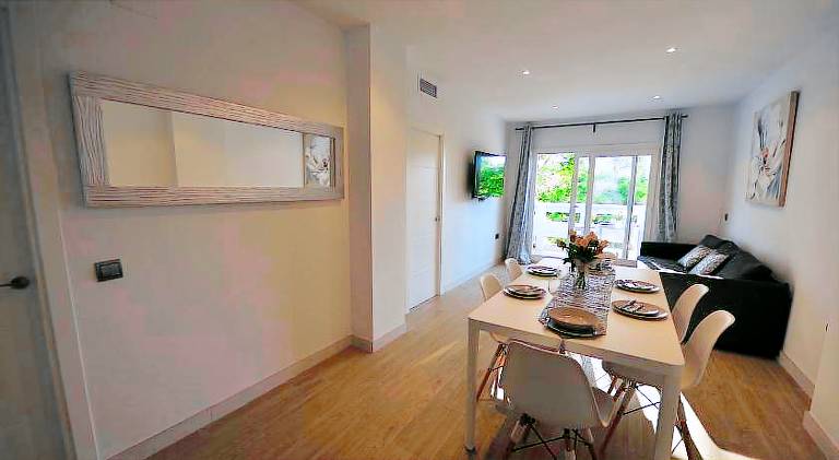 Lovely apartment with pool | Pet-friendly — photo 3