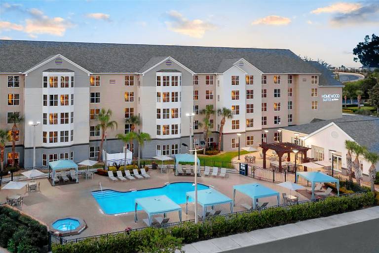 Homewood Suites by Hilton Orlando - Nearest to Universal Studios — photo 2