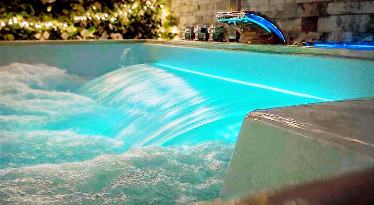 House with jacuzzi in Camogli