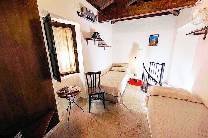Casa Bovino