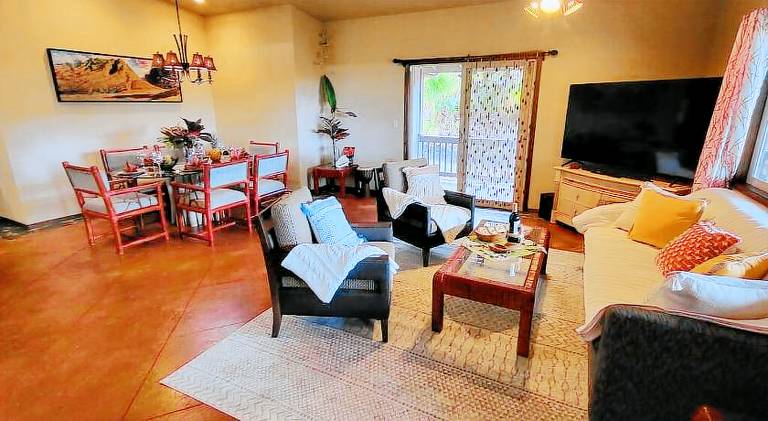 Fully equipped spacious vacation home with terrace, BBQ & hot tub | Dogs allowed — photo 2