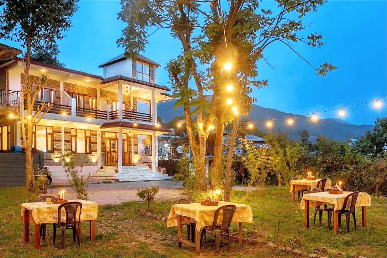 The Birdhouse Villa in Baijnath