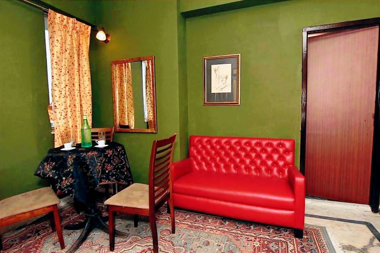 Apartment  Rabindra Sarovar