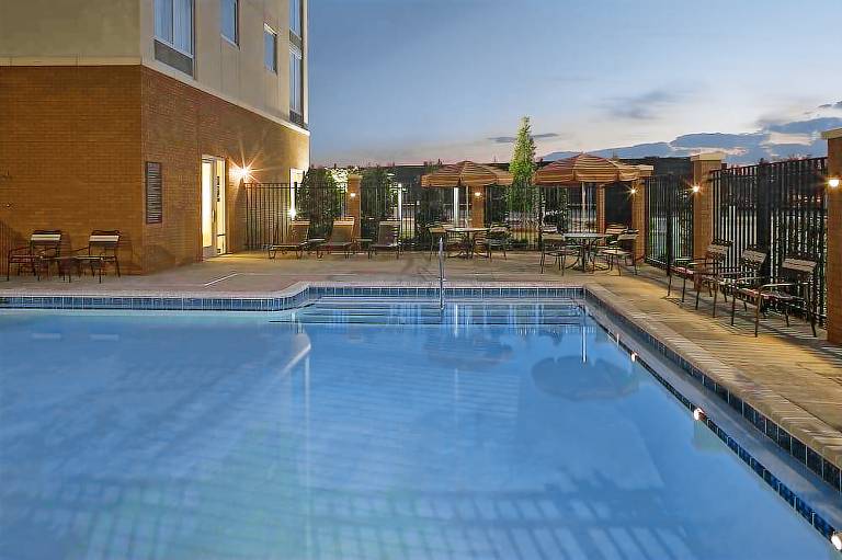 Hyatt Place Albuquerque Airport