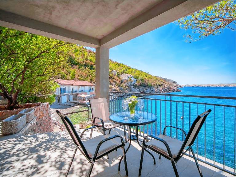Apartament Stinica