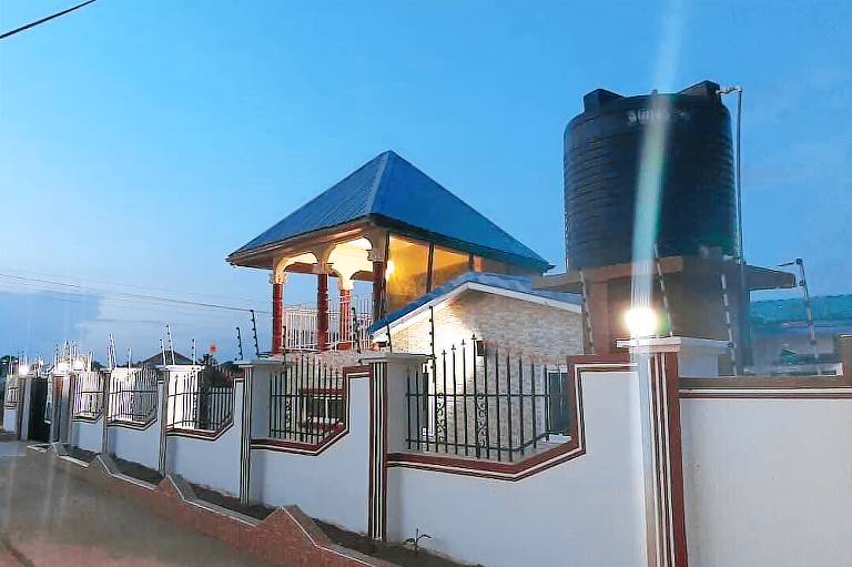 MAXJEN HAVEN GUEST HOUSE
