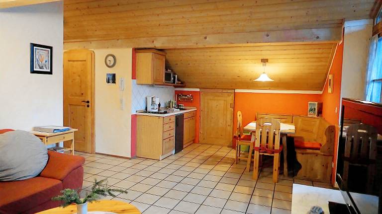 Ferienwohnung Wingen (DE Bad Feilnbach) - Wingen Gerhard und Irmgard - 8011 — photo 3