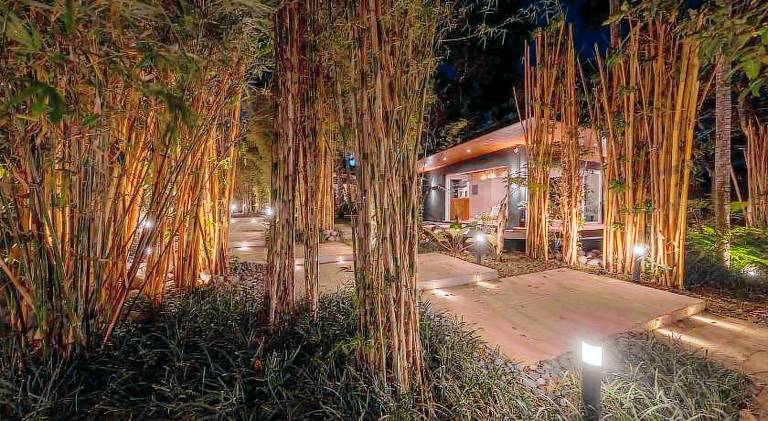 Vijaya Cabin - Ezra Viniti Resort in Tagaytay