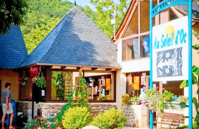 Camping  Monceaux-sur-Dordogne