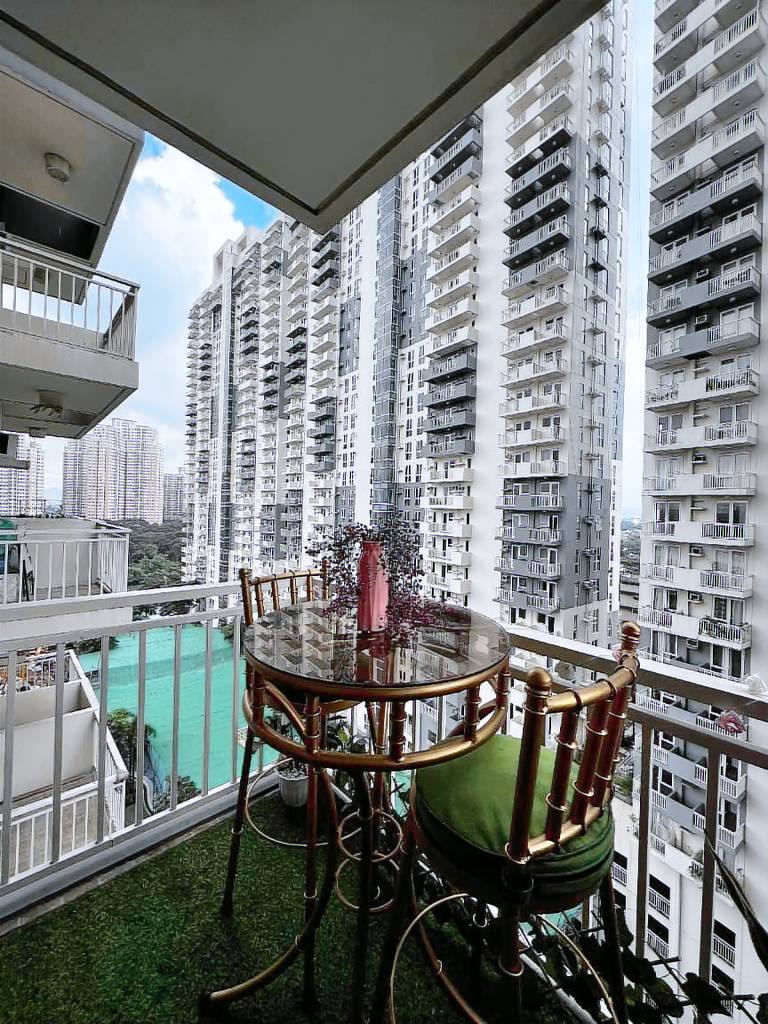 House with terrace, yard & pool — photo 4