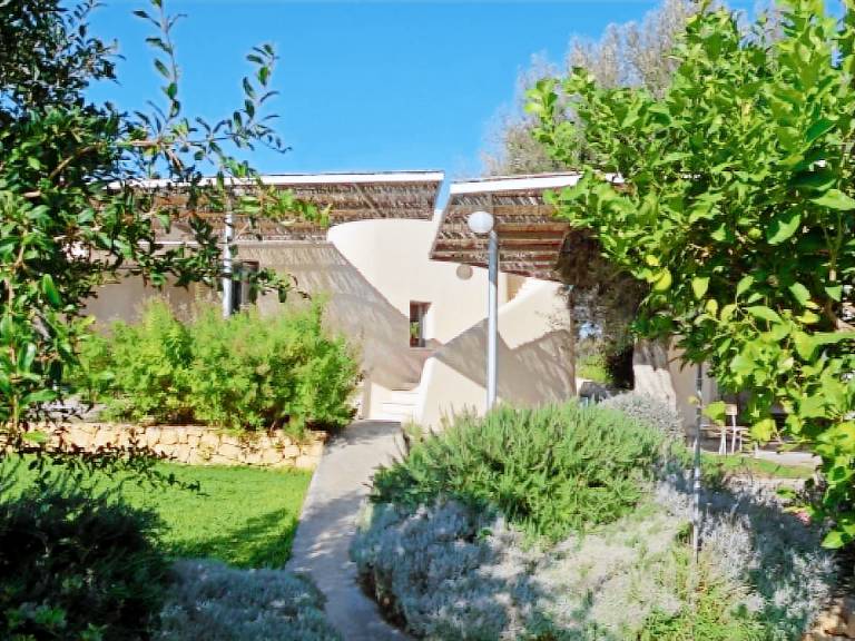 House with grill, patio & garden — photo 2