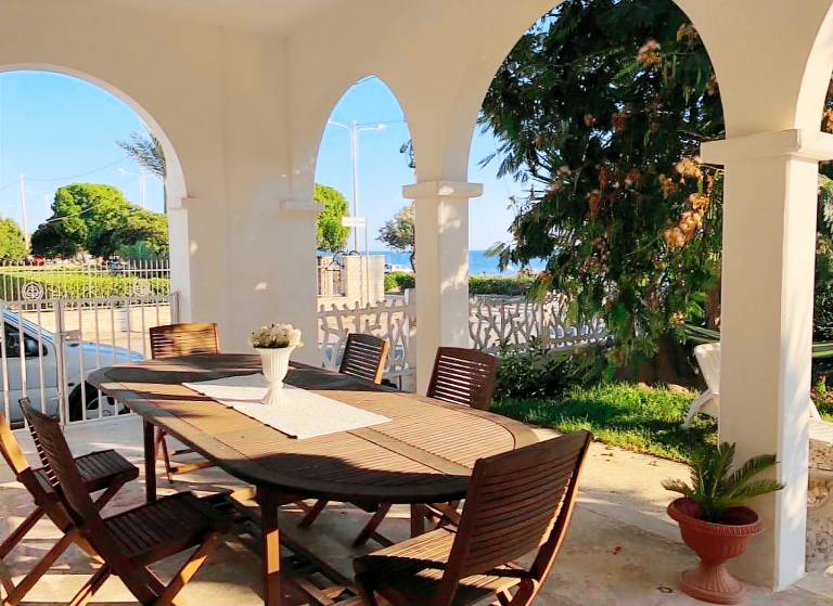 Family-friendly ample villa with garden & grill | Garden view | Pets are welcome — photo 2