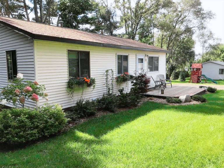 Cabin Garfield Township