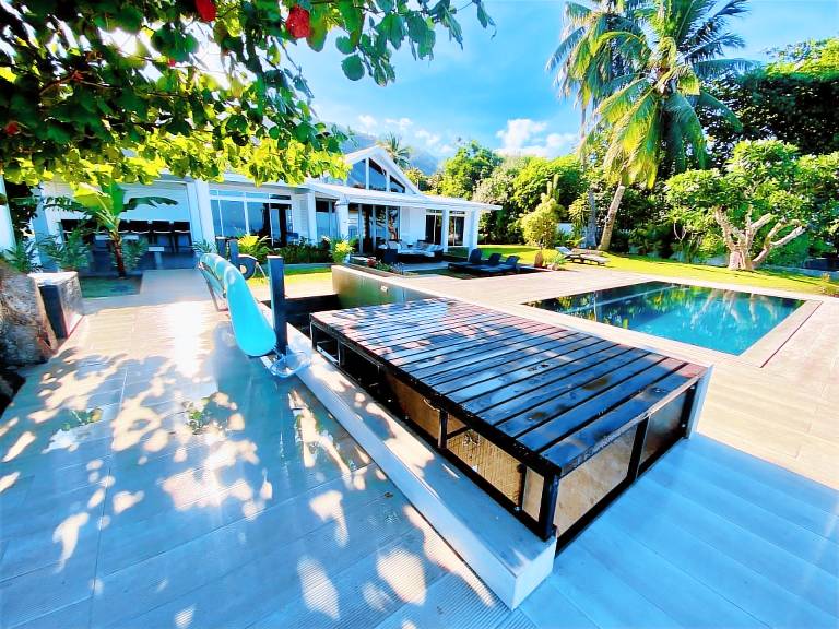 Villa Puna'auia