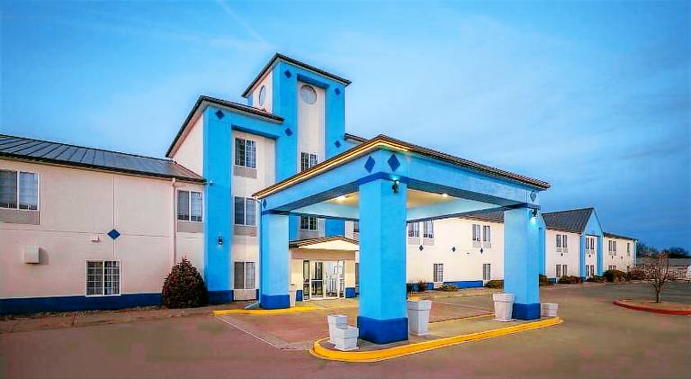 Days Inn by Wyndham Dodge City — photo 4