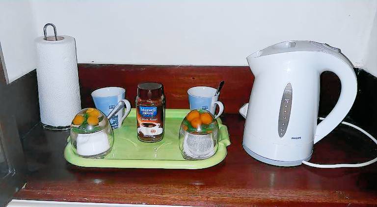 Phoenix Nights Guest House — photo 5