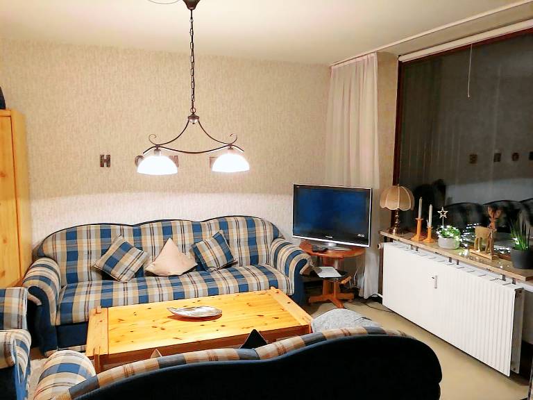 Apartment with yard & BBQ in Goettingen
