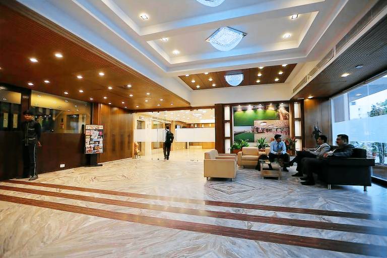 Silver Cloud Hotel & Banquets Ahmedabad
