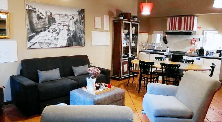 Charming house with patio | Near Pantheon | Pets are welcome — photo 2