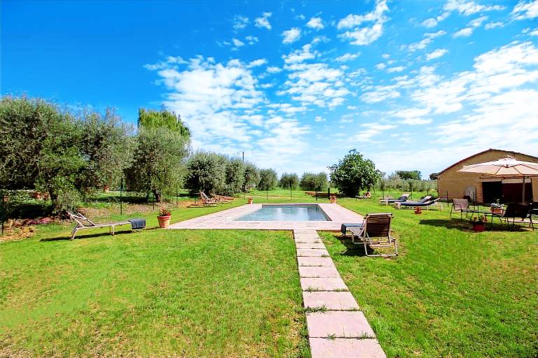 Villa with yard, private pool & terrace | Good for workation — photo 5