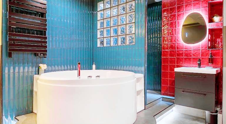 Apartment with hot tub | Next to Arc de Triomphe — photo 3