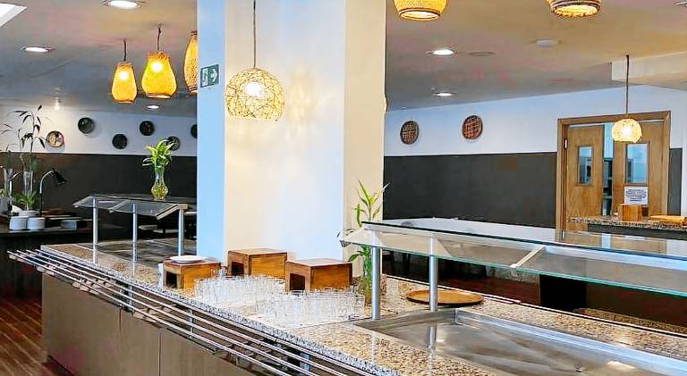 Serviced apartment with pool, sauna & patio — photo 4