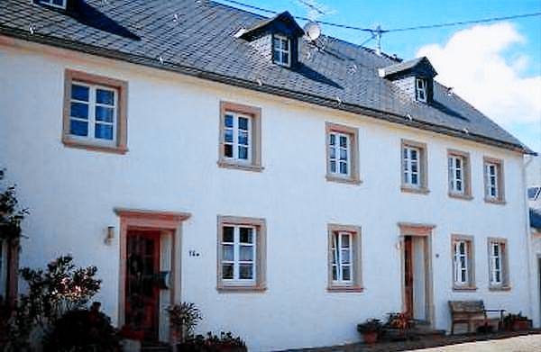 Jut Stuff Familienfreundliche Wohnung mit Garten