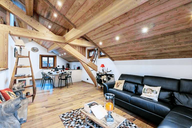 Apartment | Ski nearby | Pets are welcome — photo 2