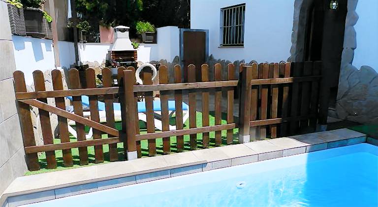 Vacation home with pool | Pets allowed — photo 4