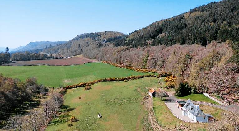 House with 2 rooms for 4 persons in Inverness
