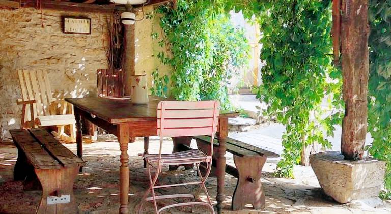 Vacation home with 3 rooms for 10 persons in Dole
