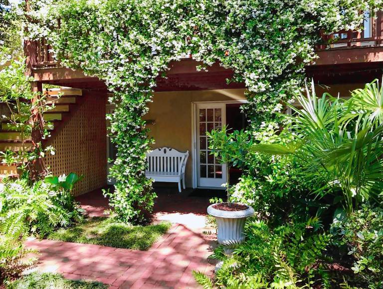 Apartment Historic District - South