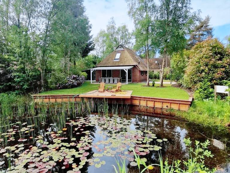 140 m&sup2; Bungalow